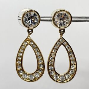 Vintage Monet Gold Tone Teardrop Glass Rhinestone Dangle Earrings Stunning